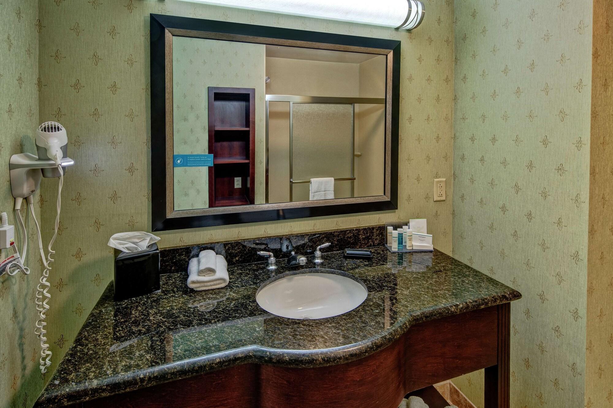 Hampton Inn Crossville Dış mekan fotoğraf
